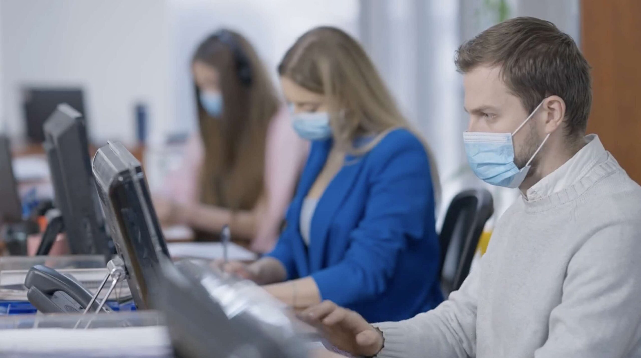 Vaccini obbligatori per il lavoro, bisogna fare attenzione