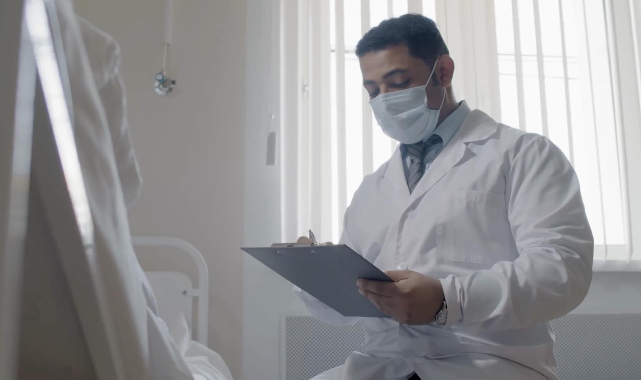 Dottori cercasi per la sanità lombarda