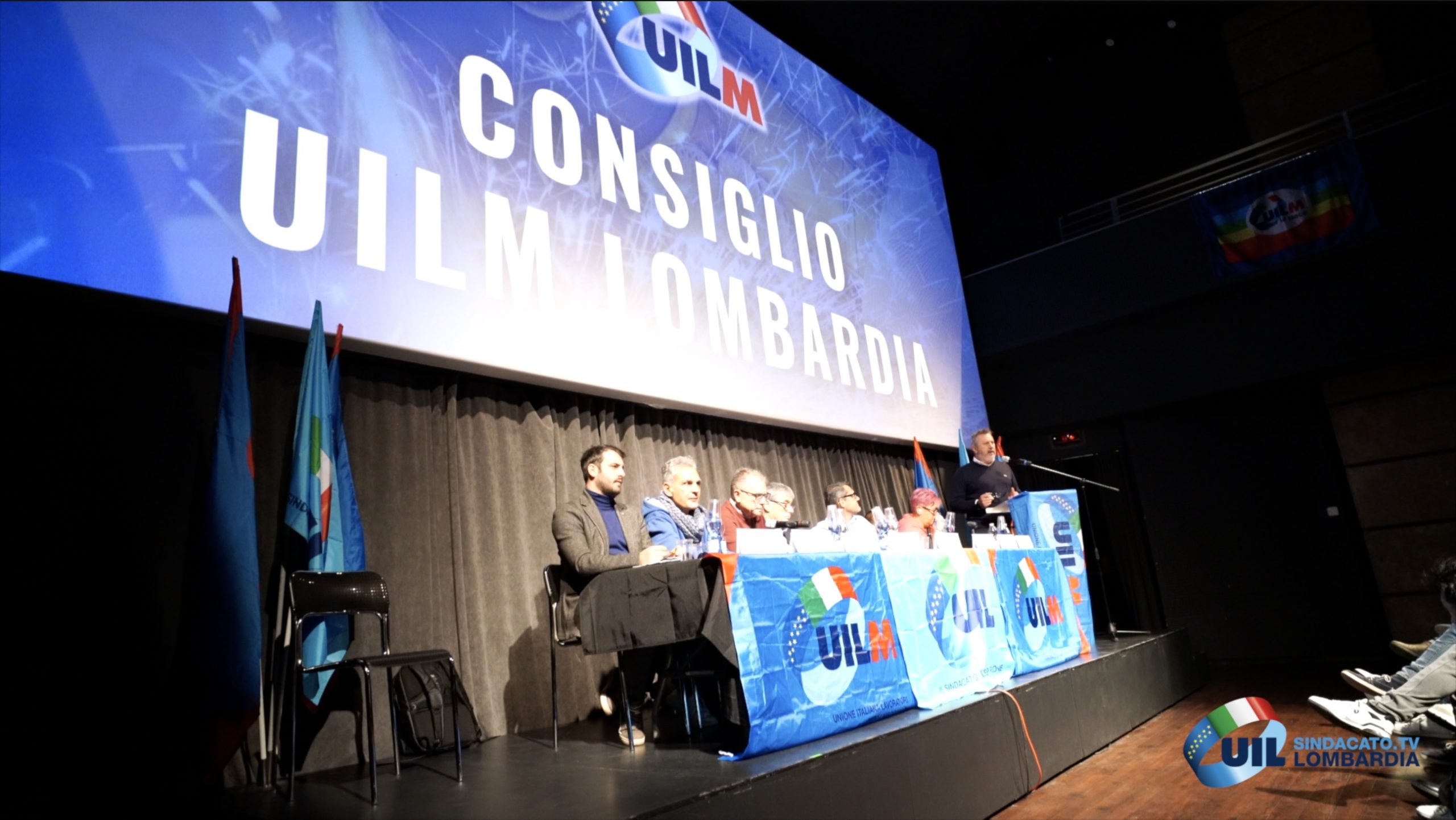 Le tute blu pronte alla mobilitazione