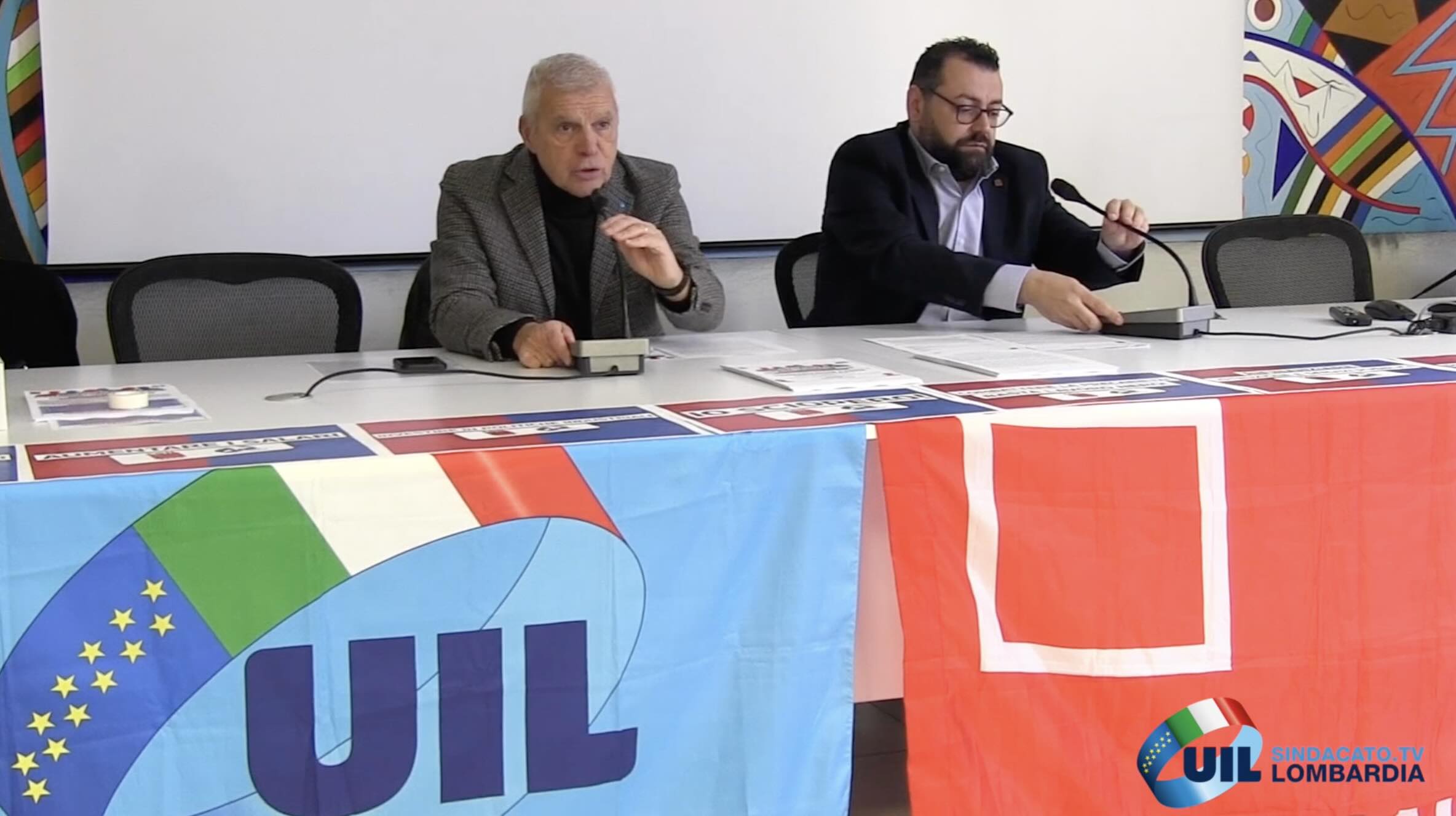 Pavia scende in piazza contro la manovra di bilancio